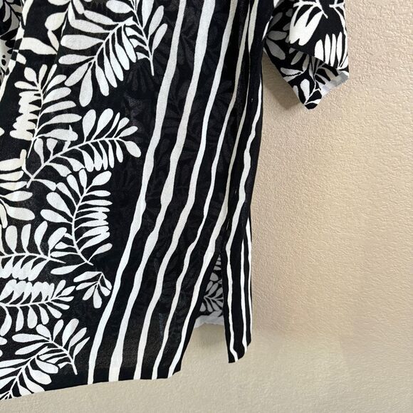 Chicos Lightweight Open Front Cardigan Womens 2 Large Black White Floral Artsy - Picture 4 of 9